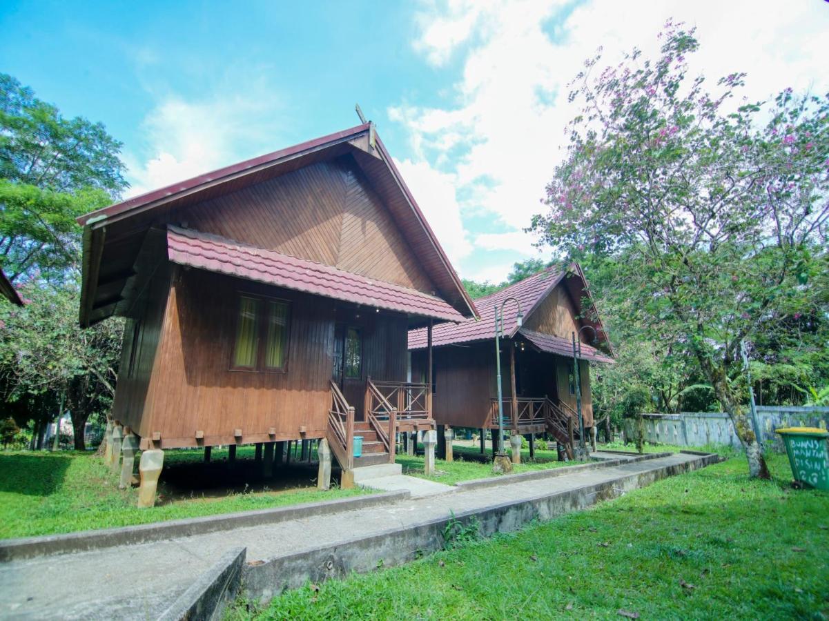 Oyo 3475 Villa Ex Mtq Pagaralam Экстерьер фото